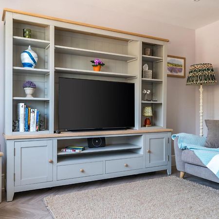 Fleming Cottage - Contemporary Cotswold Home Upper Rissington 外观 照片