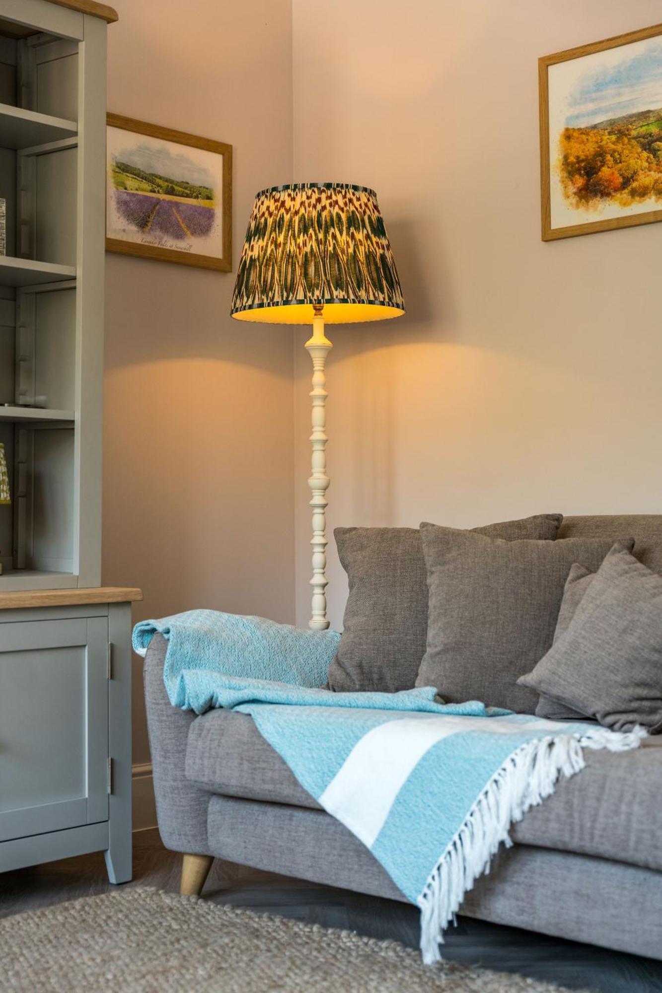 Fleming Cottage - Contemporary Cotswold Home Upper Rissington 外观 照片